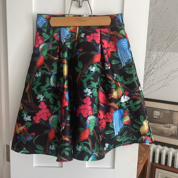 Banjul Skirt Tropical Birds - Picture 3 of 8